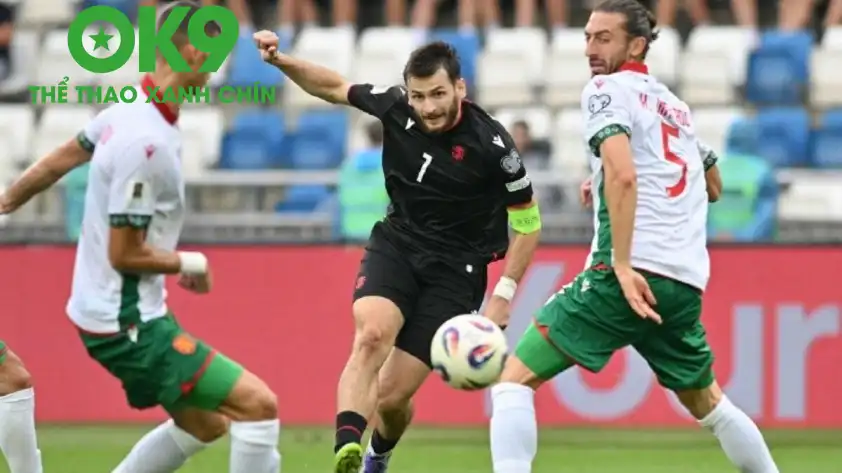 Dù được thi đấu trên sân nhà nhưng Bulgaria nhiều khả năng phải nhận thêm một trận thua. Dù được thi đấu trên sân nhà nhưng Bulgaria nhiều khả năng phải nhận thêm một trận thua.