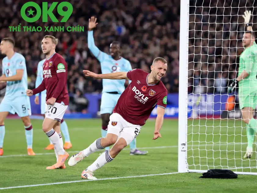 West Ham tỏ ra nguy hiểm với lối chơi thực dụng (Ảnh: ESPN) West Ham tỏ ra nguy hiểm với lối chơi thực dụng (Ảnh: ESPN)