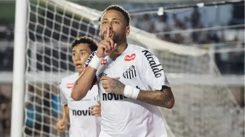 Neymar chắc chắn sẽ là ngôi sao sáng nhất ở trận đấu này. Neymar chắc chắn sẽ là ngôi sao sáng nhất ở trận đấu này.