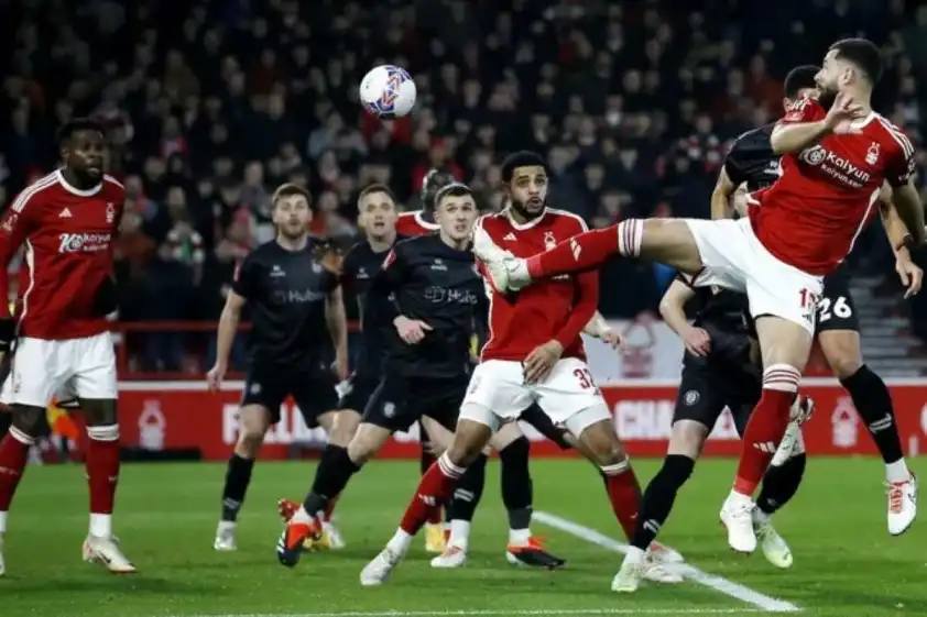 Nottingham đang có phong độ cao để giành điểm trước Newcastle. Nottingham đang có phong độ cao để giành điểm trước Newcastle.